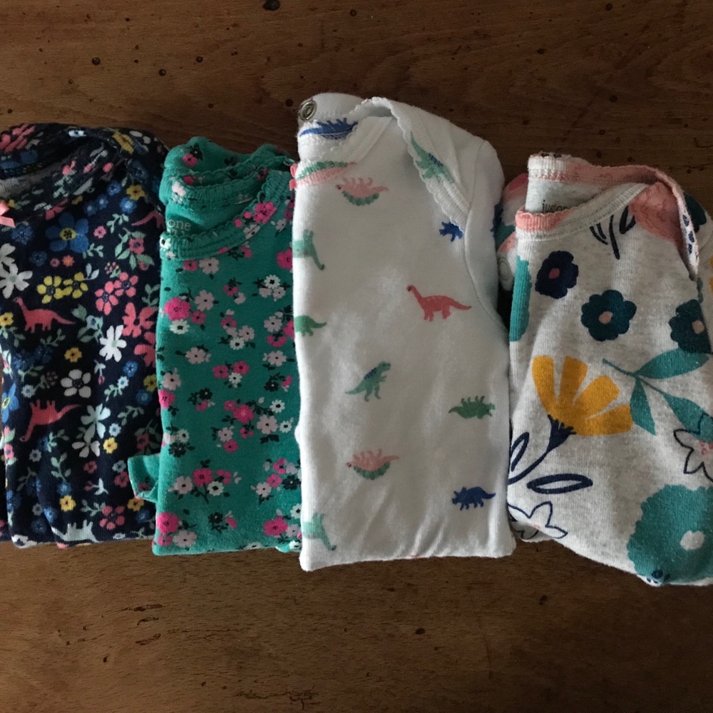4 piece Carter’s onesie set